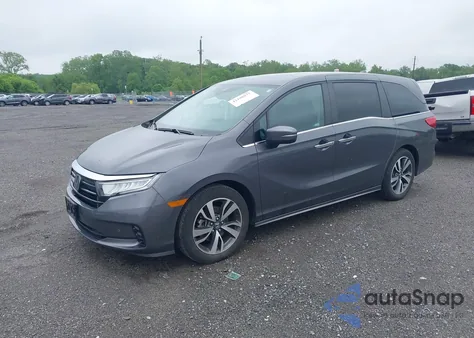 2023 Honda Odyssey Touring z USA, uszkodzony, nr VIN 5FNRL6H87PB019264